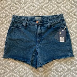 Universal Thread Jean Shorts!! Brand new with Tags. Ready to ship ASAP. $15 OBO